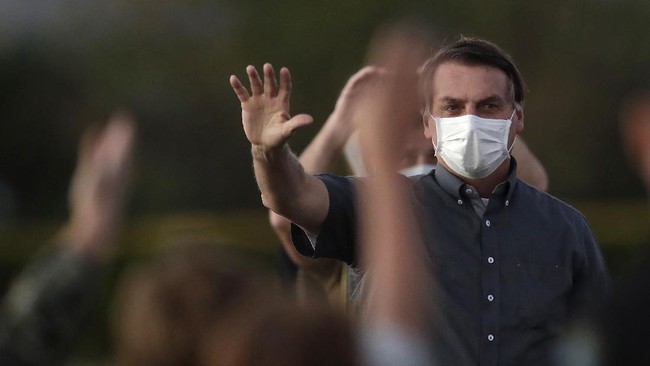 Brasil akan menggelar putaran kedua pemilihan presiden. Pertarungan petahana Jair Bolsonaro dan Lula Da Silva dinilai akan berpengaruh pada nasib hutan Amazon.