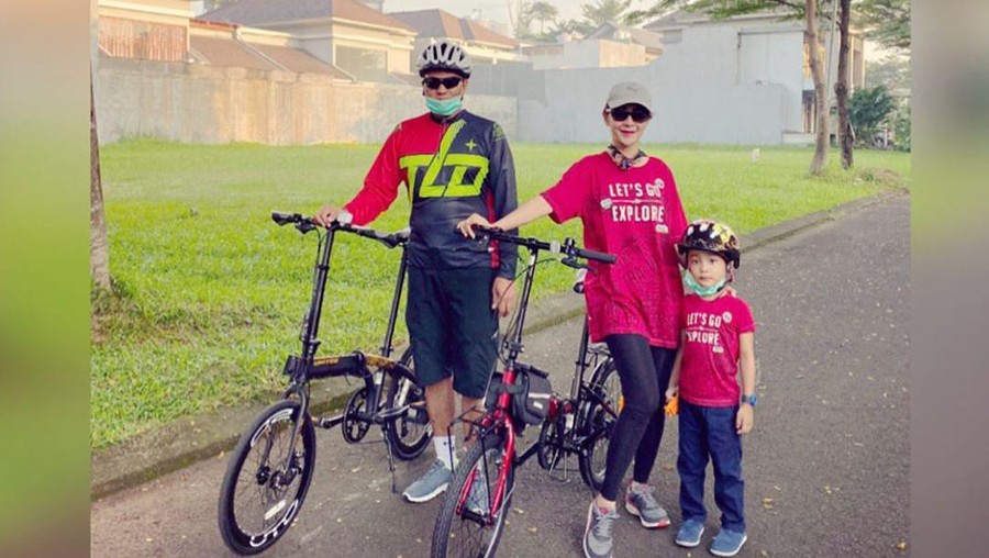 Uut Permatasari Kesal Usai Disebut Norak Pakai Brompton Uut Permatasari Kesal Usai Disebut Norak Pakai Brompton