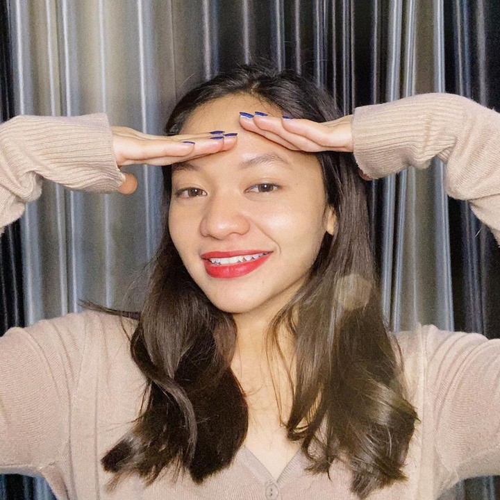 <p>Penampilannya makin cantik saja ya, Bunda. (Foto: Instagram @amelcarla)</p>