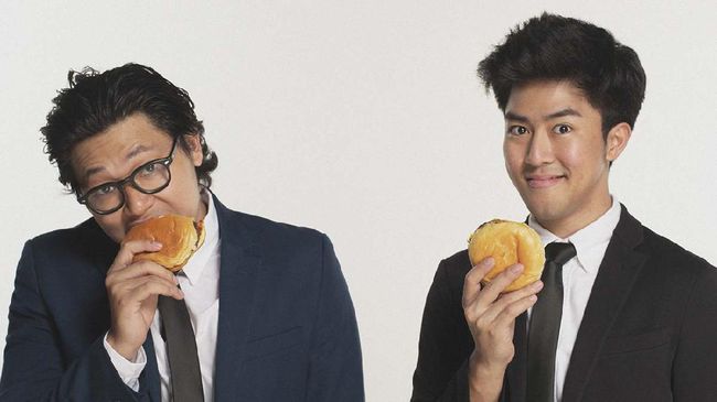 Duo Dead Bachelors merilis album mini atau extended play (EP) kedua bertajuk New Kid In Town secara digital di bawah naungan Juni Records.