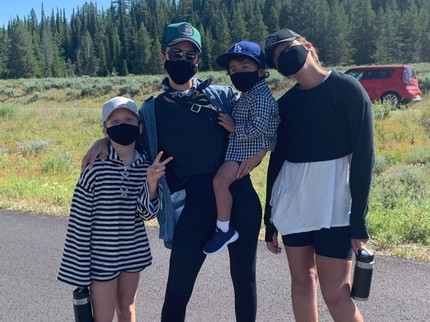 Yuk Intip Keseruan Jessica Alba & Anak Buat Ide Liburan saat Pandemi!