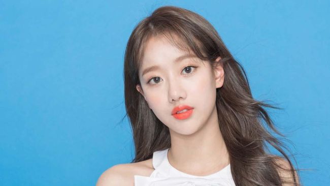 Warganet A yang sempat mengaku jadi korban perundungan Naeun APRIL meminta maaf dan menyatakan semua kebohongan belaka.