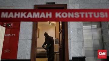 Belum Diundangkan, UU Ciptaker Tak Bisa Digugat ke MK Humas MK Fajar Laksono menyebut UU Ciptaker tak bisa digugat ke MK sebelum diundangkan karena belum punya objek permohonan.
