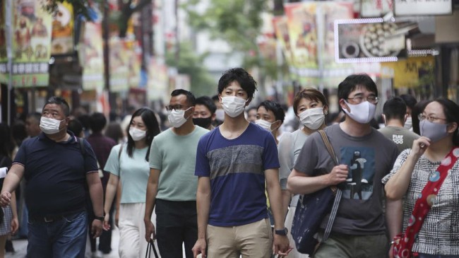 Jepang akan mencabut larangan masuk bagi warga negara asing mulai pekan depan dengan kondisi tertentu.
