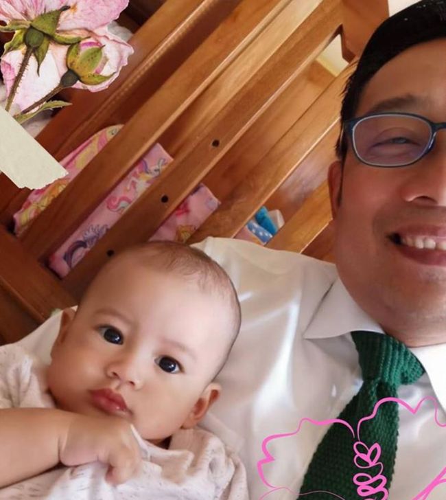 Atalia dan Gubernur Jabar Ridwan Kamil Adopsi Anak, Bayinya Dipuji Ganteng