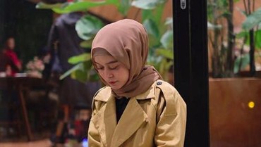 Duduk Bareng Rizky Billar, Perut Besar Lesti Kejora Bikin Netizen Salfok
