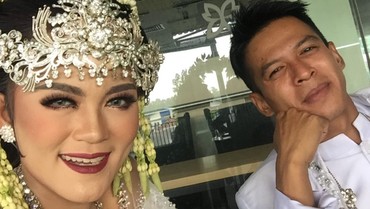 Heboh Pedangdut Putri Jamila Dinikahi 'Ariel NOAH'