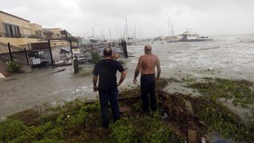 FOTO: Badai Hanna Terjang Texas