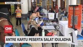 VIDEO: Antre Kartu Peserta Salat Iduladha