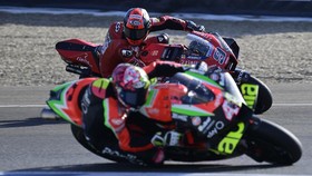 Petrucci Ribut dengan Aleix Espargaro di MotoGP Austria