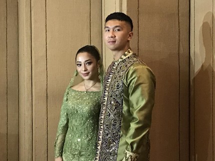 7 Potret Pertunangan Nikita Willy dan Indra Priawan, Romantis nan Syahdu