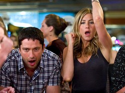 Sinopsis The Bounty Hunter, Tayang di Bioskop Trans TV