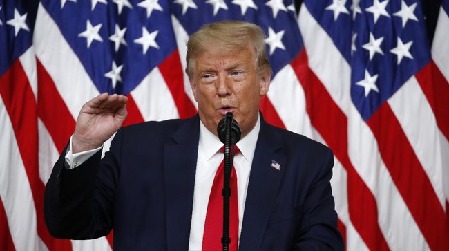 Presiden AS Donald Trump mengatakan vaksin corona akan tersedia dalam waktu satu bulan. Dia mengatakan pandemi akan hilang dengan sendiri dari muka bumi.