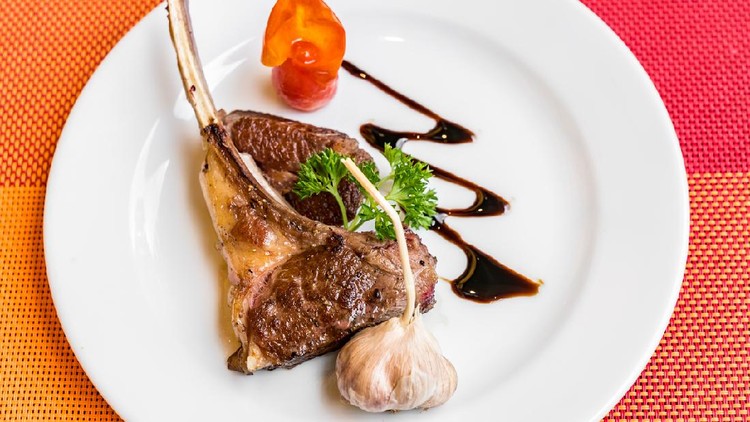 Iga kambing bakar