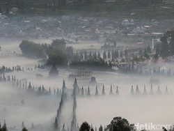 Fenomena Embun Es di Dieng, Ini 5 Candi di Kawasan Tersebut