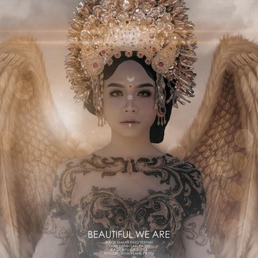 Lirik Lagu How Beautiful We Are - Alffy Rev feat. Hanin Dhiya