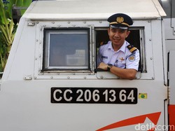 Siapa Pernah Masuk Kabin Lokomotif?
