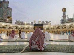 Raja Salman Izinkan Tarawih di Masjidil Haram-Masjid Nabawi Selama Ramadan