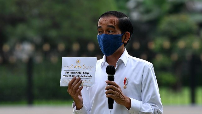 Presiden Jokowi mengingatkan pelaku UMK untuk mempertahankan usahanya di tengah pandemi covid-19.
