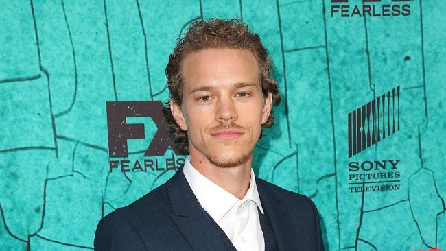 Ryan Dorsey soal Tinggal Bareng Adik Naya Rivera: Demi Anak Mantan suami Naya Rivera, Ryan Dorsey, buka suara terkait alasan tinggal bersama adik bintang Glee tersebut, Nickayla Rivera.