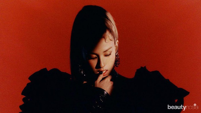 Sukses Comeback, Ini Fakta Menarik Lagu Somi - What You Waiting For