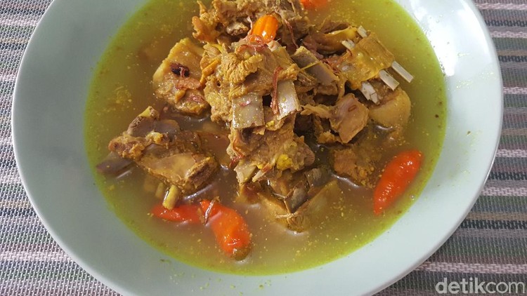 tengkleng kambing khas solo