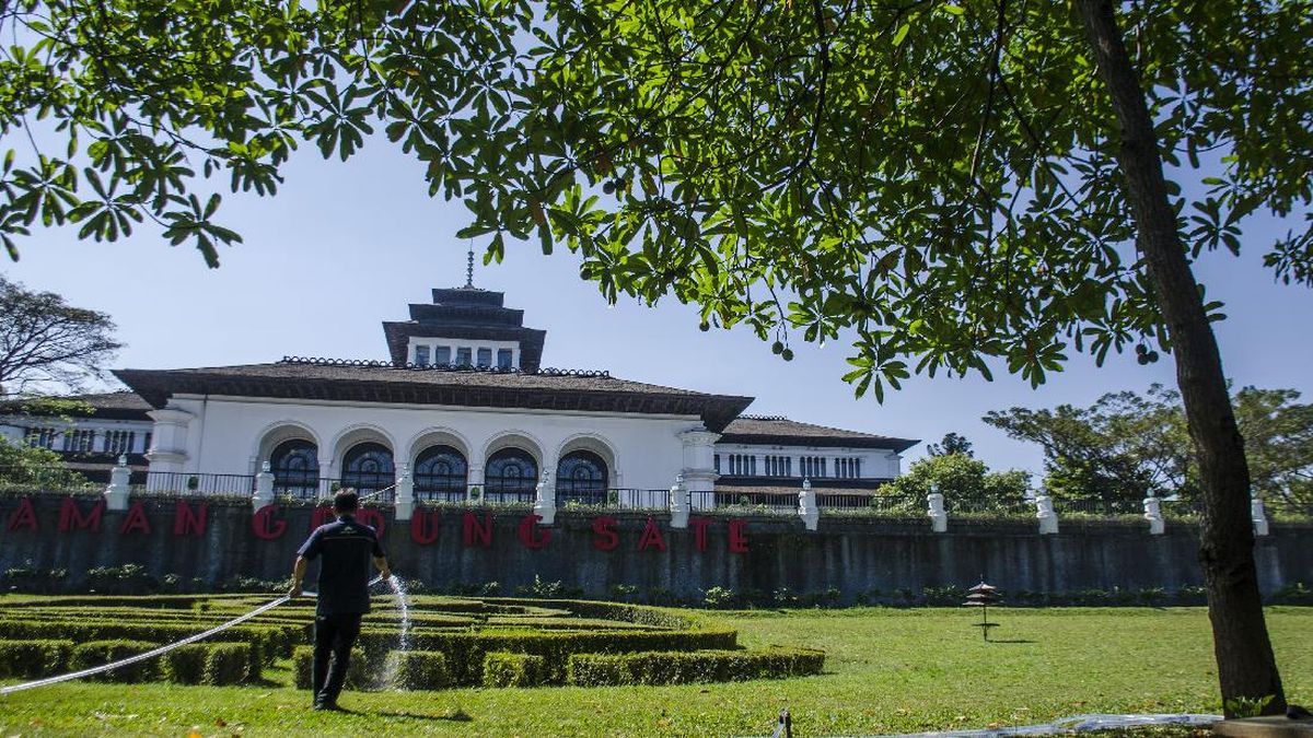 Tatar Sunda: Antara Aspirasi Masyarakat dan Tantangan Perubahan Nama Provinsi