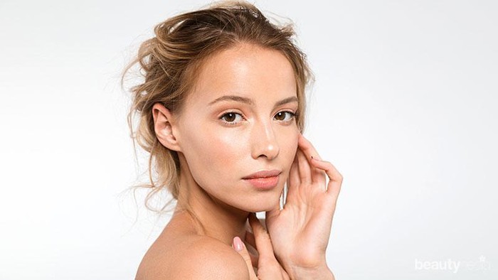 AHA vs BHA, Gimana Cara Memilih Exfoliate yang Tepat untuk Kulit? AHA vs BHA, Gimana Cara Memilih Exfoliate yang Tepat untuk Kulit?