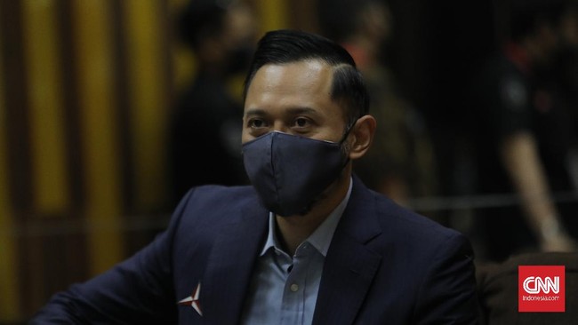 Ketua Umum Demokrat Agus Harimurti Yudhoyono menilai semua lapisan masyarakat perlu mematuhi protokol kesehatan secara maksimal.