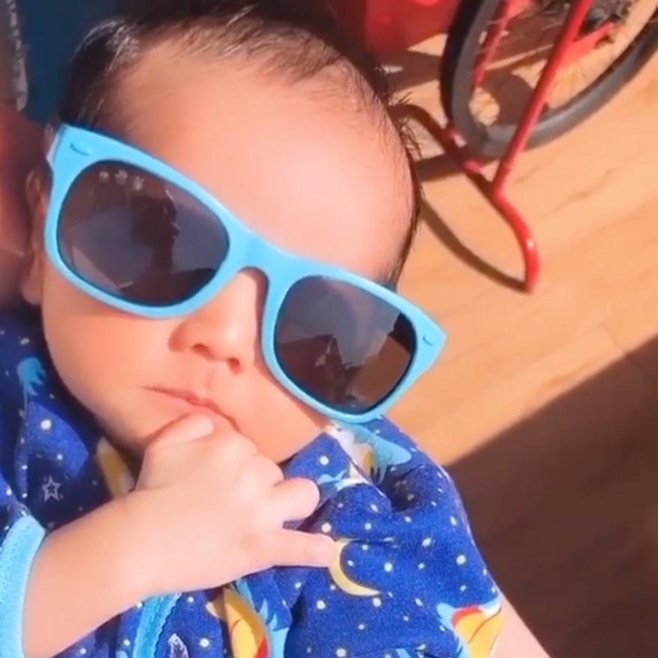 <p>Anak pertama dari pasangan Cut Meyriska dan Roger Danuarta tersebut diberi nama Shaquille Kaili Danuarta. (Foto: Instagram @rogerojey)</p>