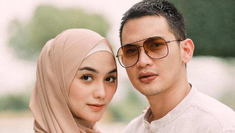 Citra Kirana dan Rezky Adhitya Citra Kirana dan Rezky Adhitya