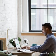 Gak Mood Kerja dari Rumah? Kumpulkan Lagi Motivasi Bekerja dengan Cara Ini!