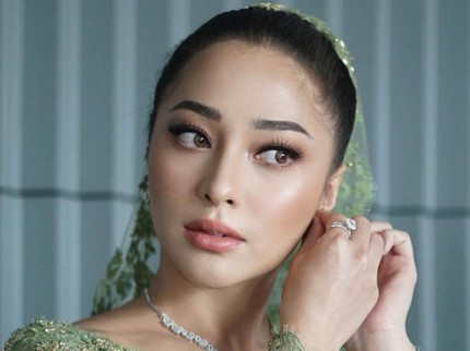 Inspirasi Makeup Flawless Buat Lamaran Seperti Nikita Willy