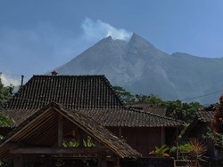 Gunung Merapi Siaga, Lansia-Difabel di Sleman Akan Mulai Diungsikan