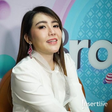 Pembakaran Mobil Jadi Inspirasi Via Vallen Tulis Lagu 'Mung Titipane'