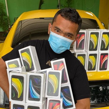 Jadi Tersangka Penjualan HP Ilegal, Pemilik PS Store Jadi Tahanan Kota