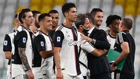 FOTO: Gestur Ronaldo di Perayaan Juara Juventus