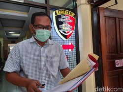 Telur Ayam yang Dukun Cabul Masukkan ke Kemaluan Korban Diamankan