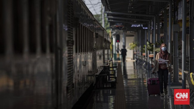 PT Kereta Api Indonesia (Persero) Daop 2 Bandung kembali mengoperasikan seluruh kereta api (KA) lokal mulai Rabu (22/9).