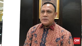 Diperiksa Dewas, Firli Pilih Masuk Lewat Pintu Belakang