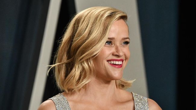 Nominasi Emmy Awards 2020 mengejutkan sejumlah pihak karena beberapa nama serial hingga aktor tak masuk daftar, mulai dari Reese Witherspoon hingga Aaron Paul.