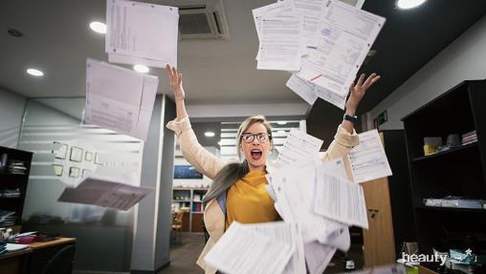 Tanda Kamu Gak Bahagia Sama Pekerjaanmu, Perlu Resign?