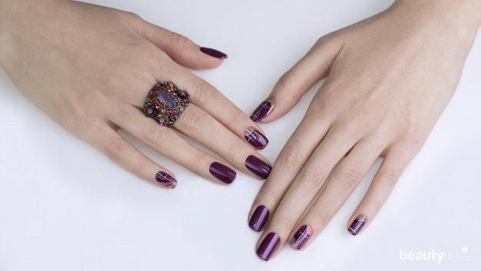 Terlihat Cantik, Cobalah Desain Nail Art yang Cocok Untuk Kuku Pendek Terlihat Cantik, Cobalah Desain Nail Art yang Cocok Untuk Kuku Pendek
