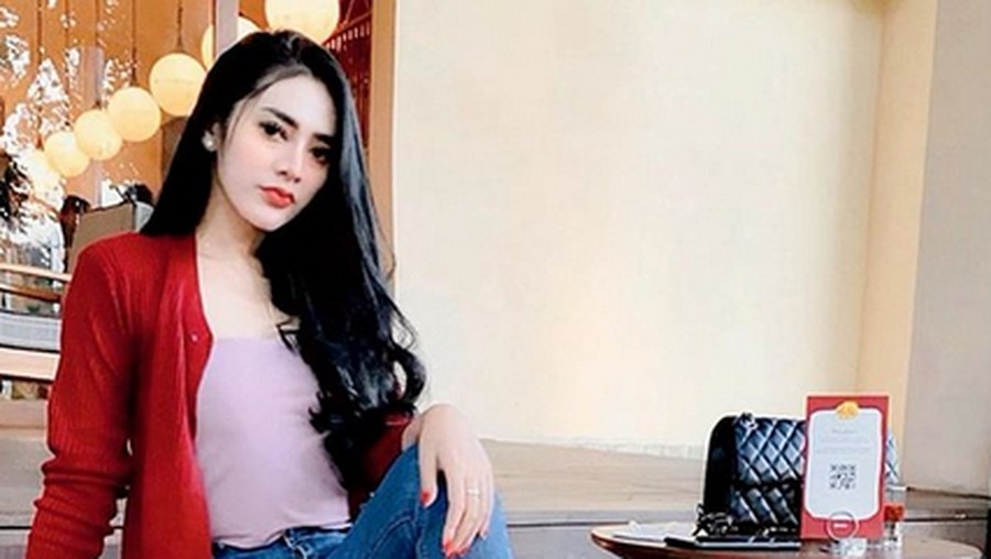 Vernita Syabilla Vernita Syabilla