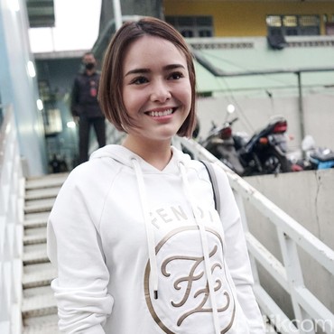 Amanda Manopo Pernah Jadi Pengibar Bendera Perayaan HUT RI