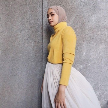 img-title 4 Inspirasi Gaya Hijab Ayudia Bing Slamet yang Simple untuk Acara Bukber