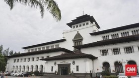 VIDEO: 40 ASN Positif Covid-19, Gedung Sate Ditutup 14 Hari