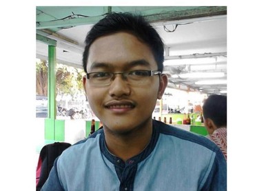 Gilang 'Fetish Kain Jarik' Dikeluarkan dari Unair