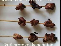 Nggak Sabar Makan Sate Kambing? Lihat Meme Lucu Ini Dulu