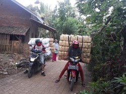Omzet Perajin Besek di Banyuwangi Meningkat 60 persen